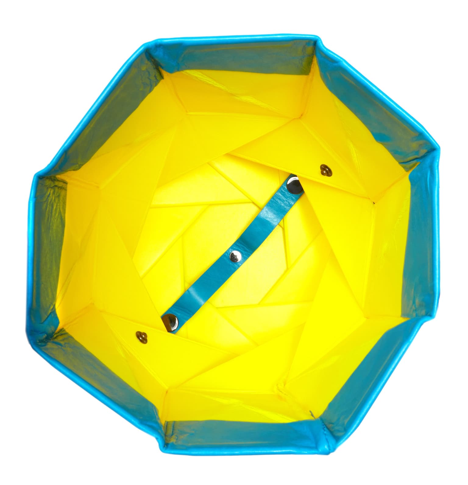 Image for submission 'WINWIN'