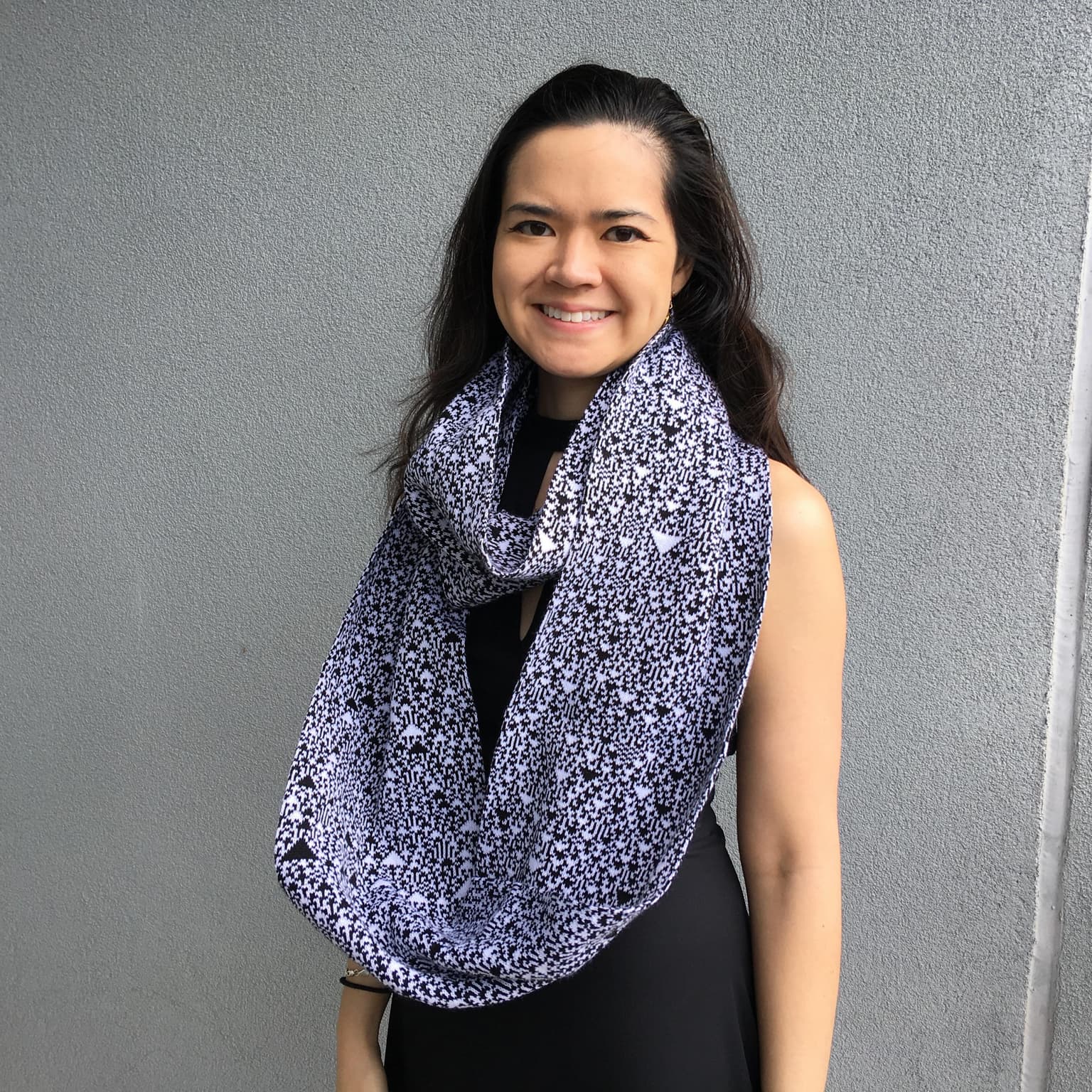 Image for look 'Rule 105 Möbius Scarf'