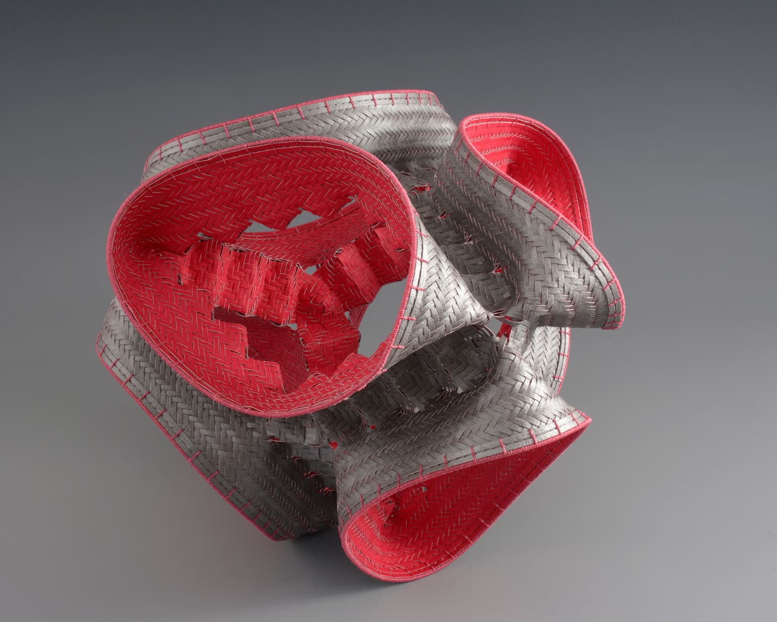 Image for entry 'Tetrahedron 3'