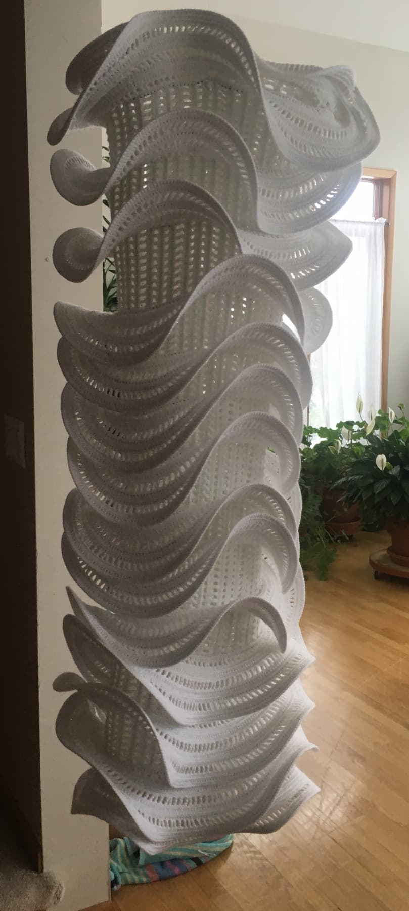 Image for entry 'Wavy lamp'