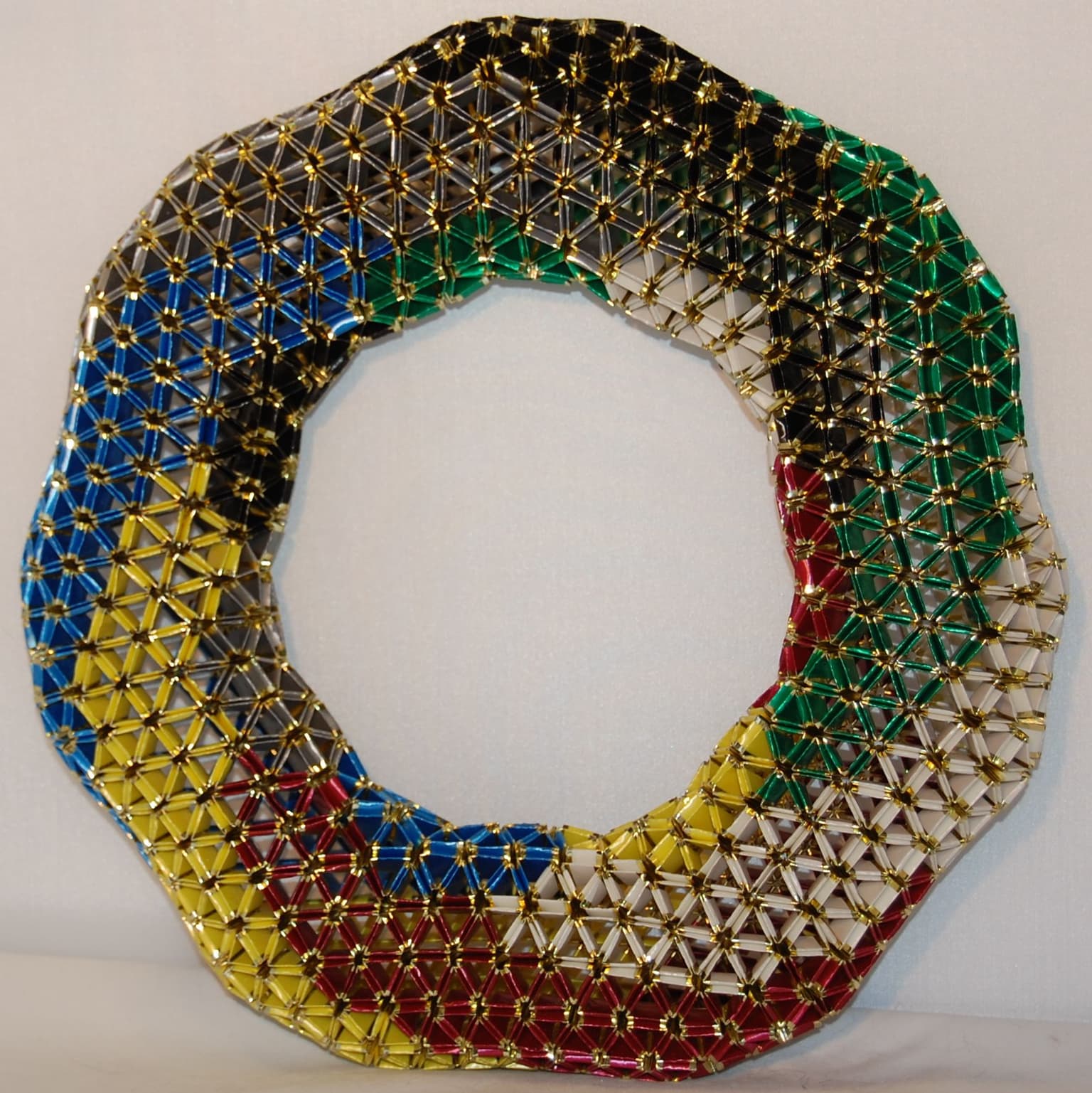 Image for entry 'Seven Sided Seven Color Torus'