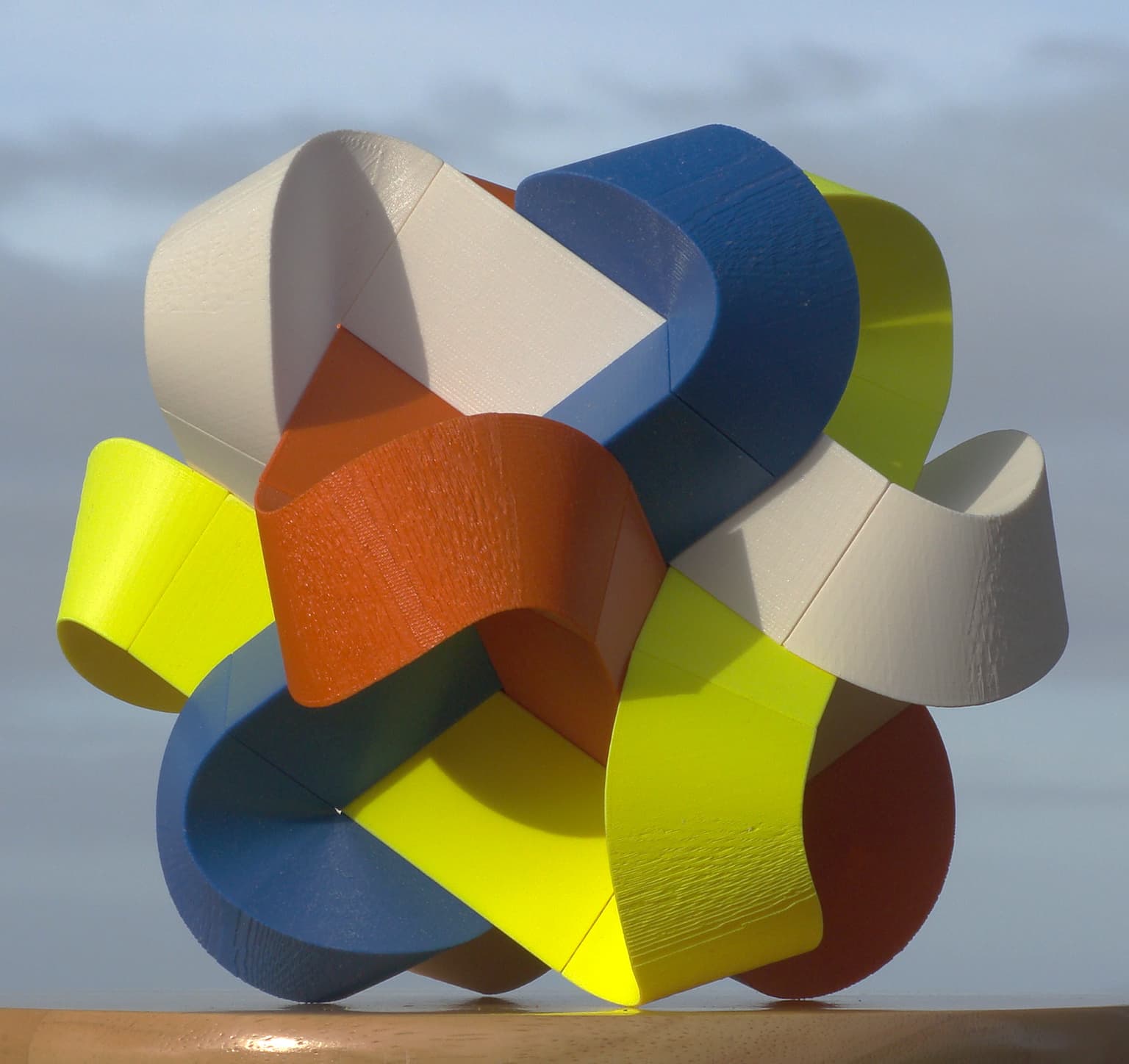 Image for entry 'Tetra-Tangle of Four Bow-Tie Links'