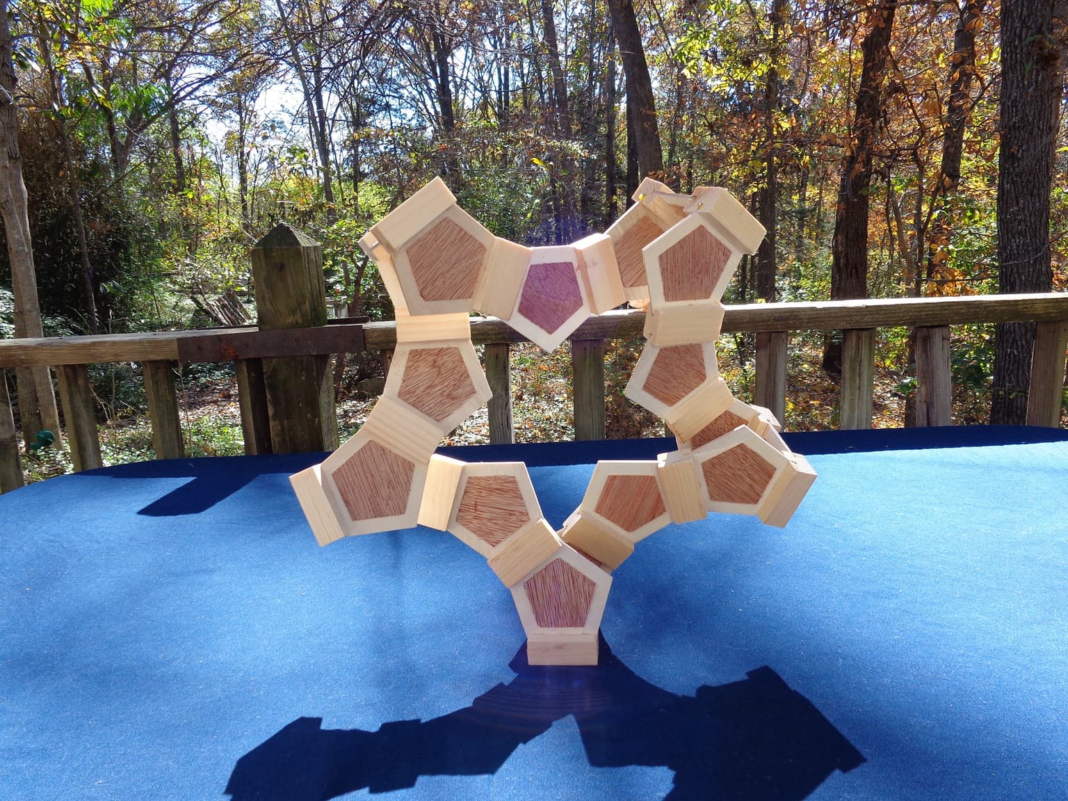 Image for entry 'Star Mobius Strip'