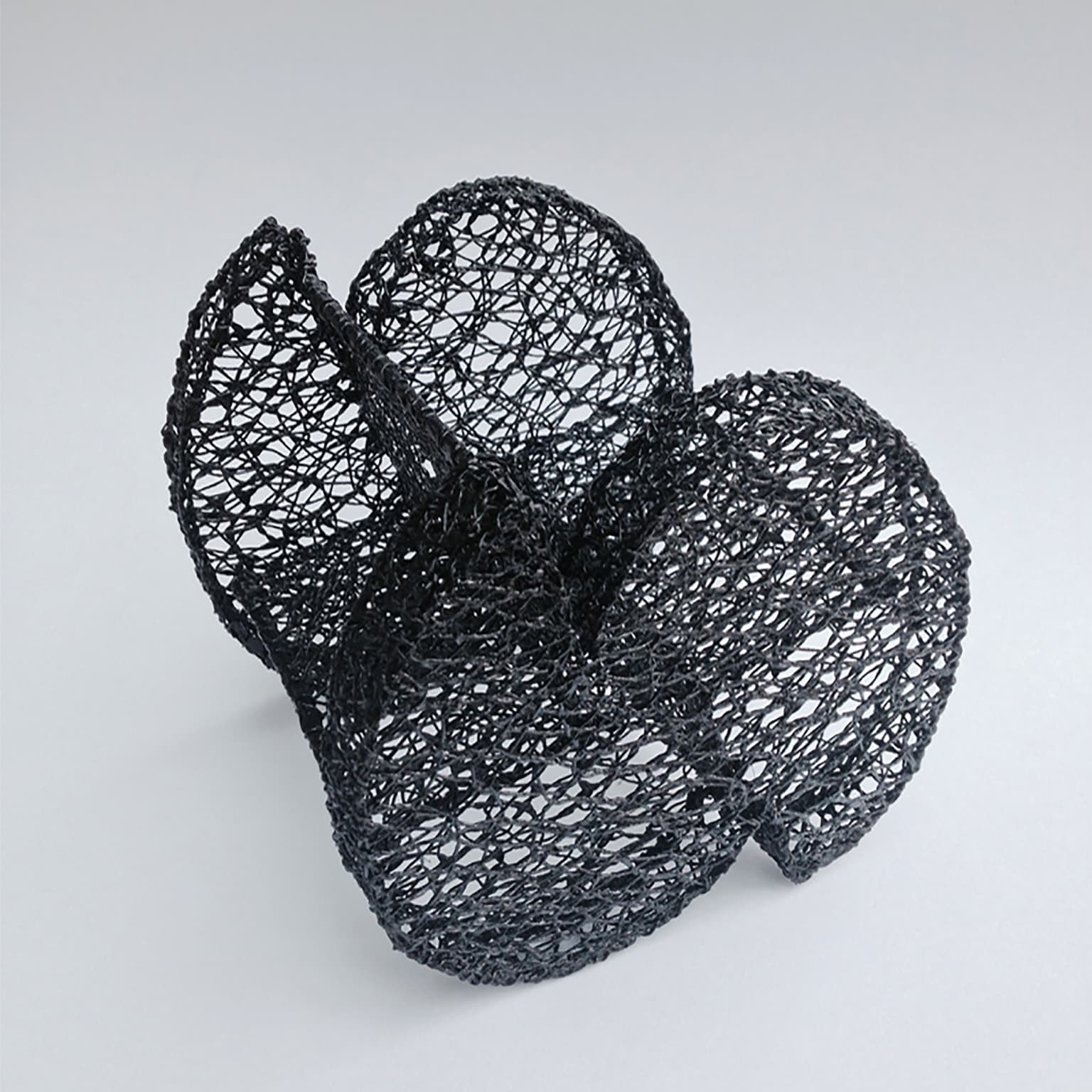 Image for entry 'THREAD ART CHAIR 180 DEGREES'