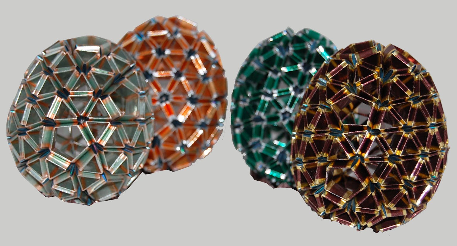 Image for entry 'Exploration on Snapology Eggs with separation of initial pentagons (1,2)'
