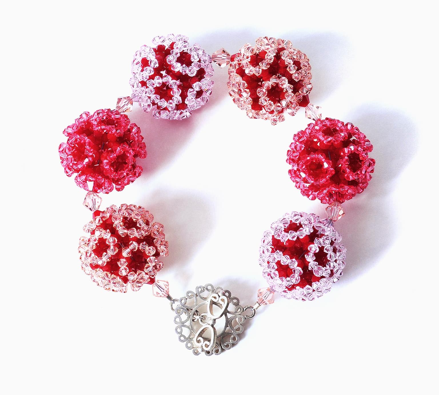 Image for entry 'Bracelet of Fluffies'