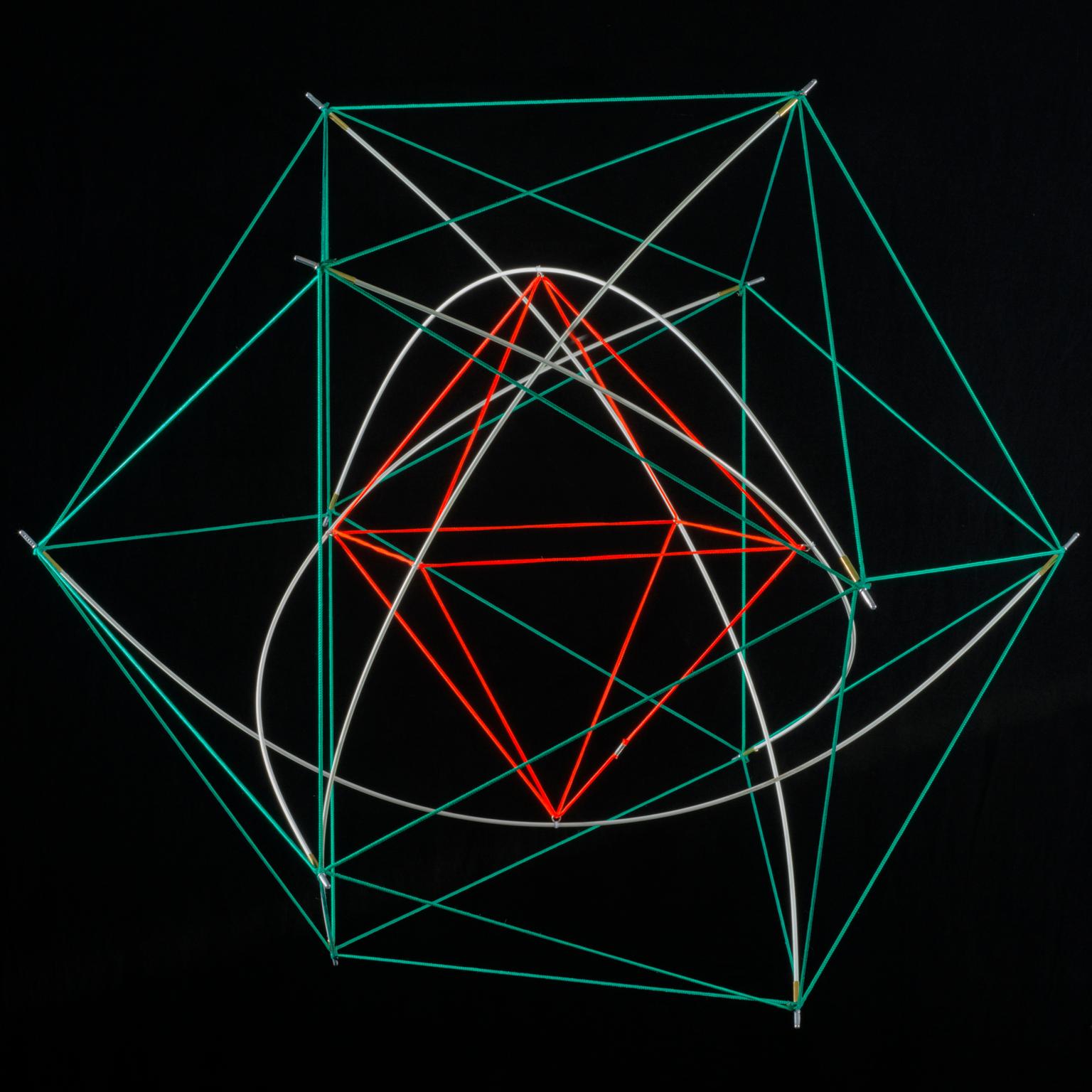 Image for entry 'Tensegrity icosahedron & octahedron by six rods'