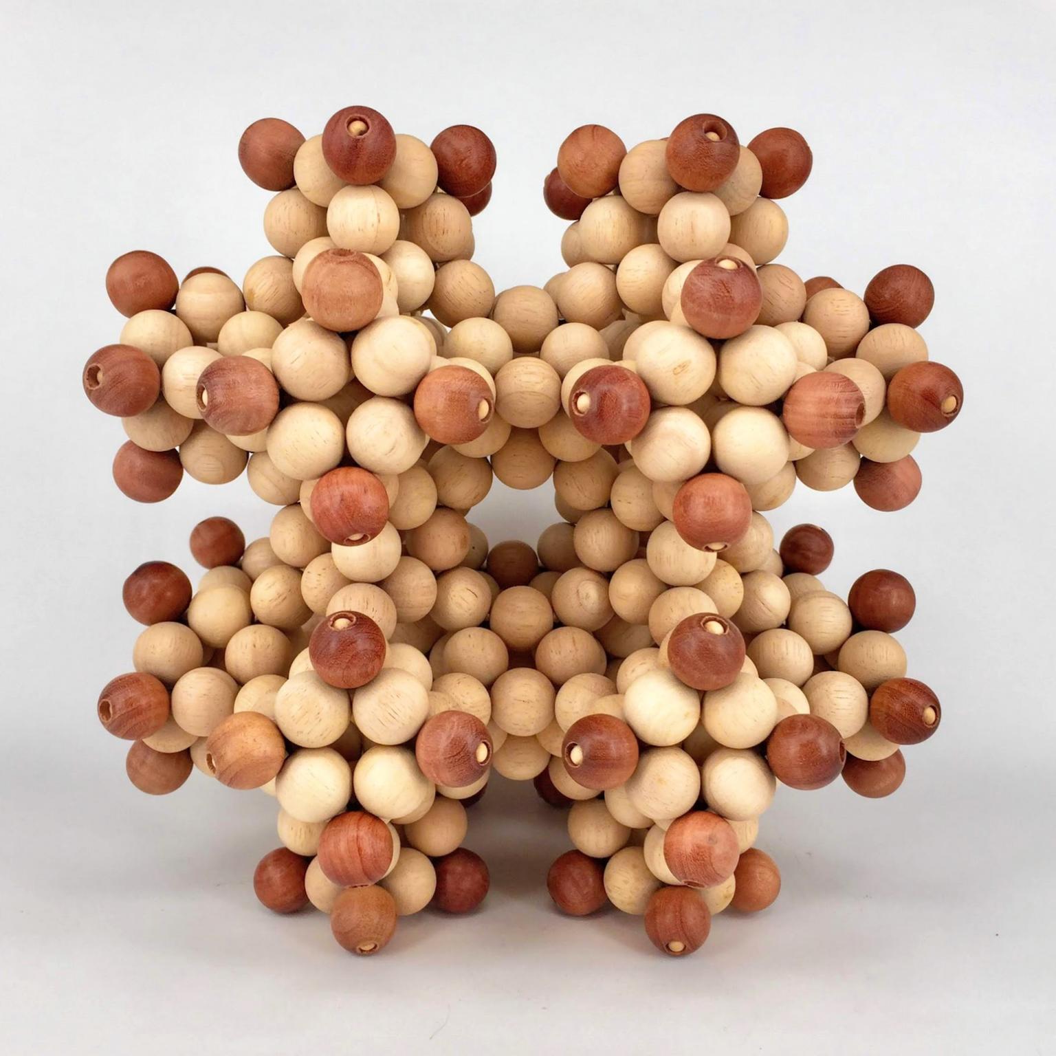 Image for entry 'Interlocked Bead-Chain Model of Zeolite A Structure'