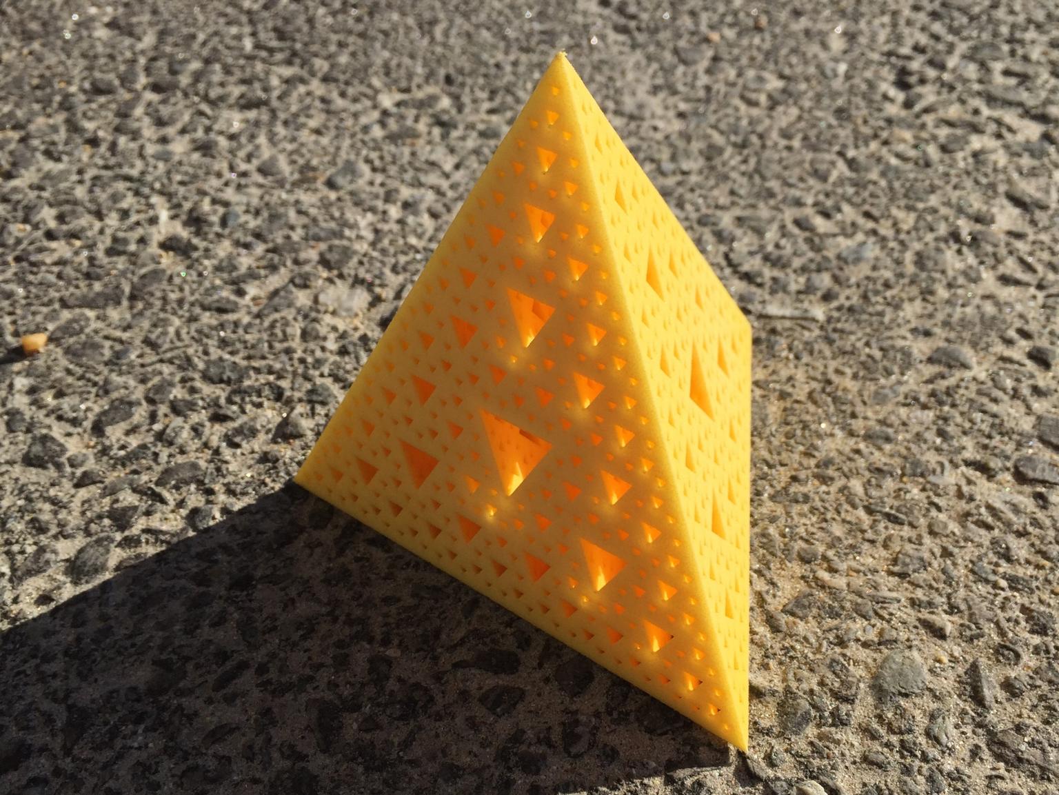 Image for entry 'Golden Sierpinski Tetrahedron'