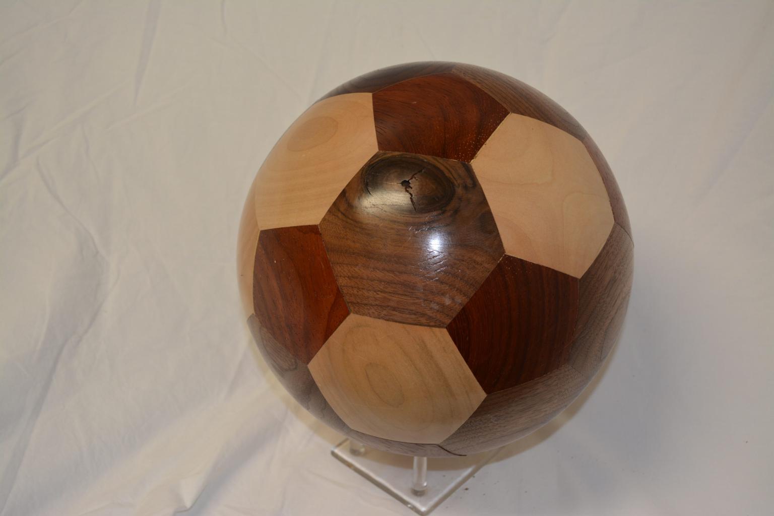 Image for entry 'Spherical Truncated Icosahedron-A Wooden Soccer Ball'
