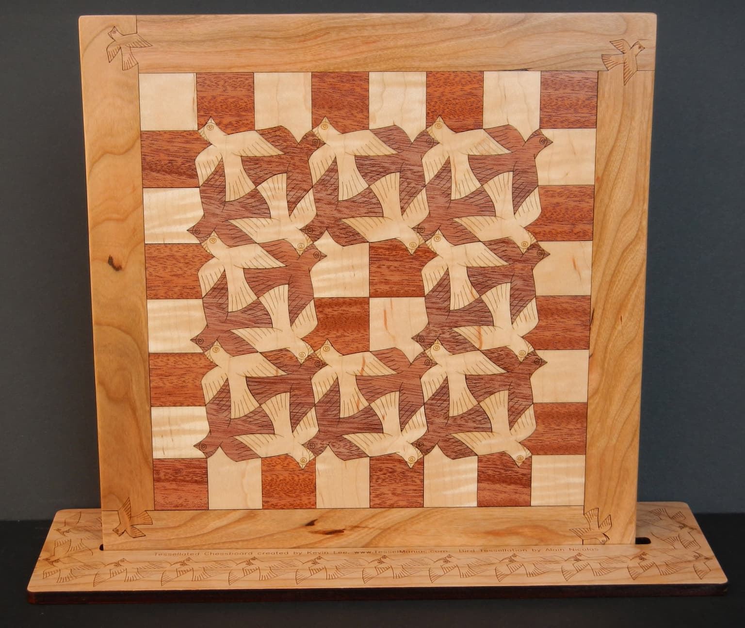 Image for entry 'Inlaid Wood Chessboard based on Alain Nicolas’s p4 tessellation of birds'