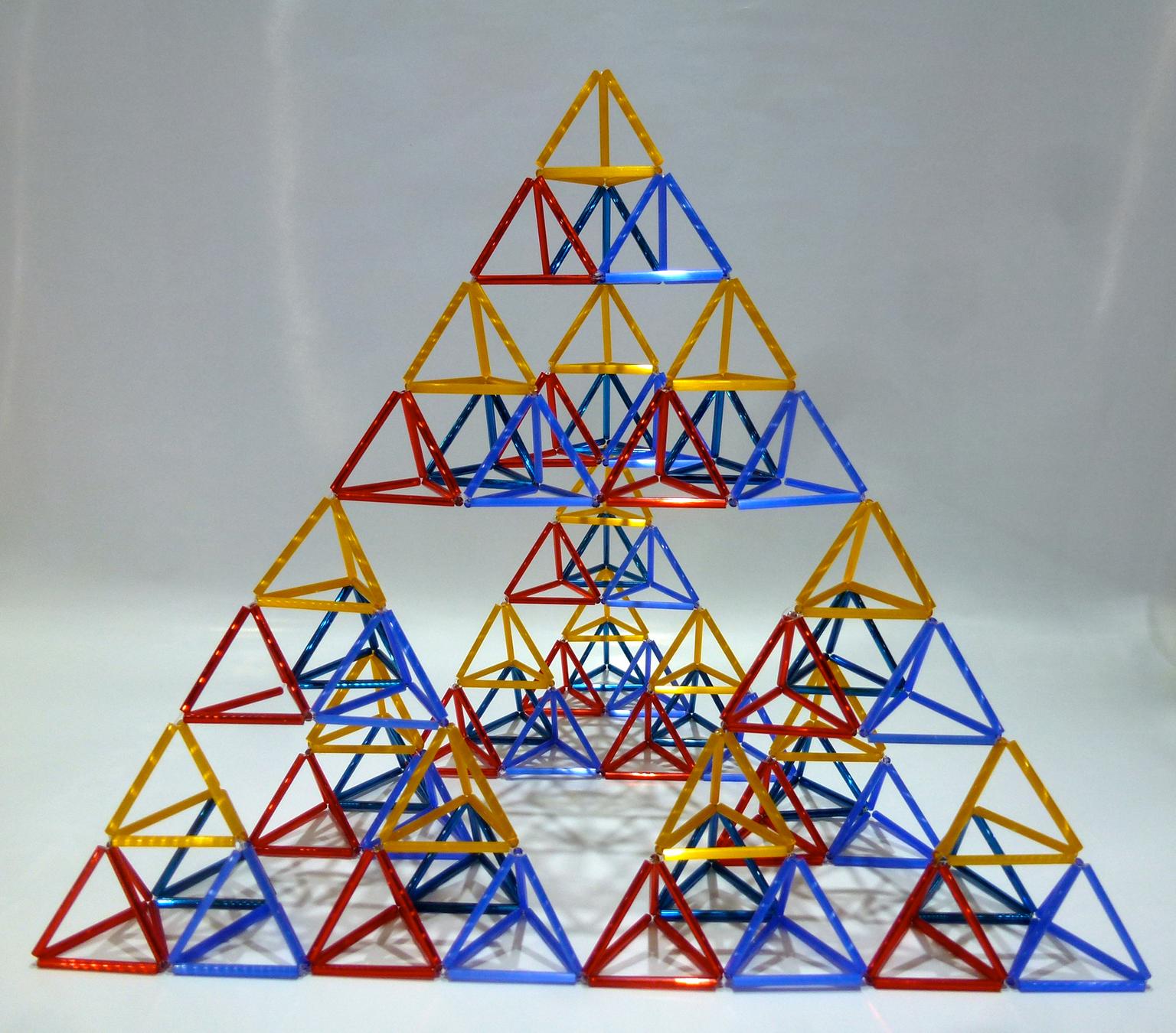 Image for entry 'Beaded Sierpinski tetrahedron'