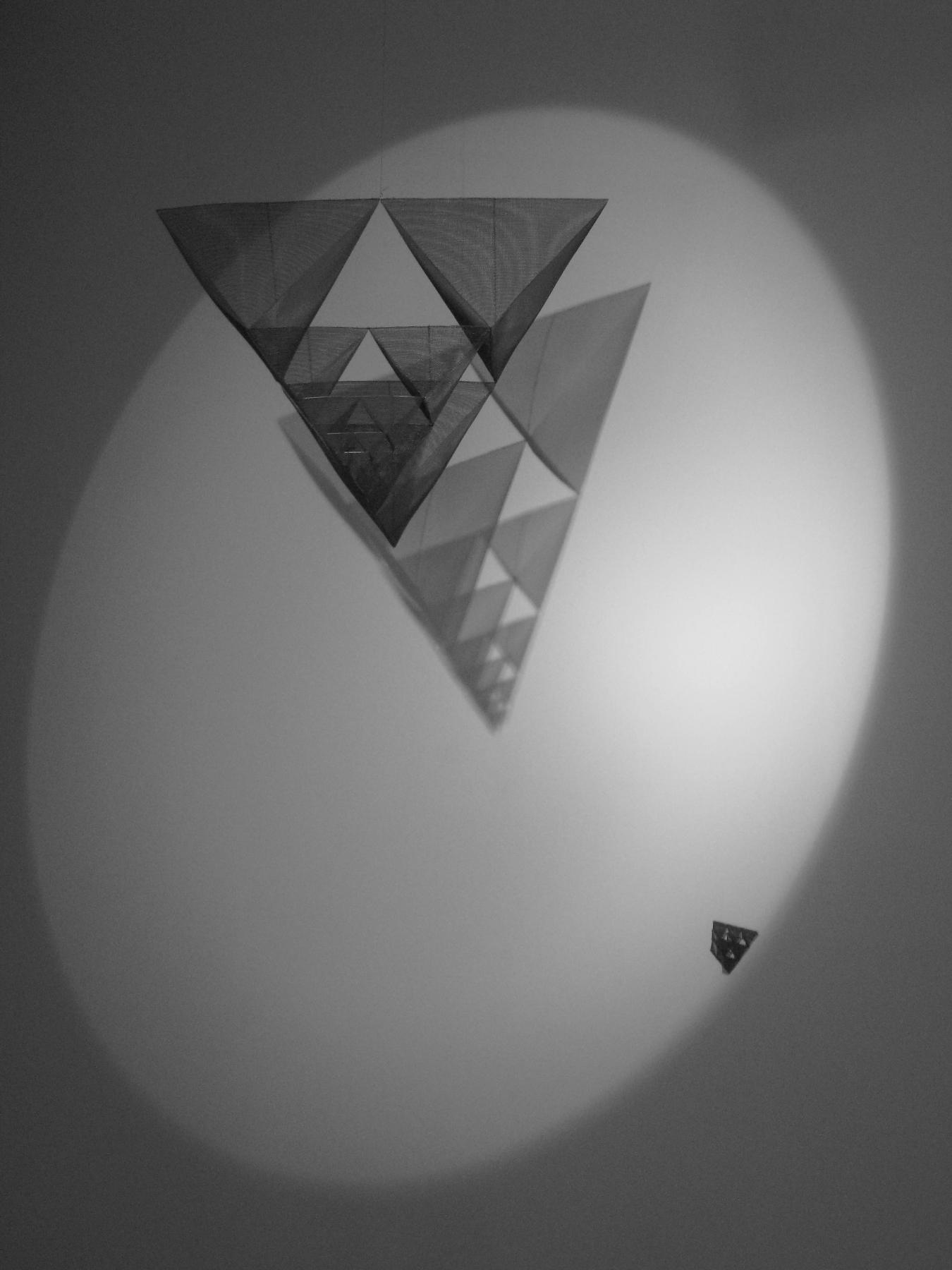 Image for entry 'Sierpinski Sieve'