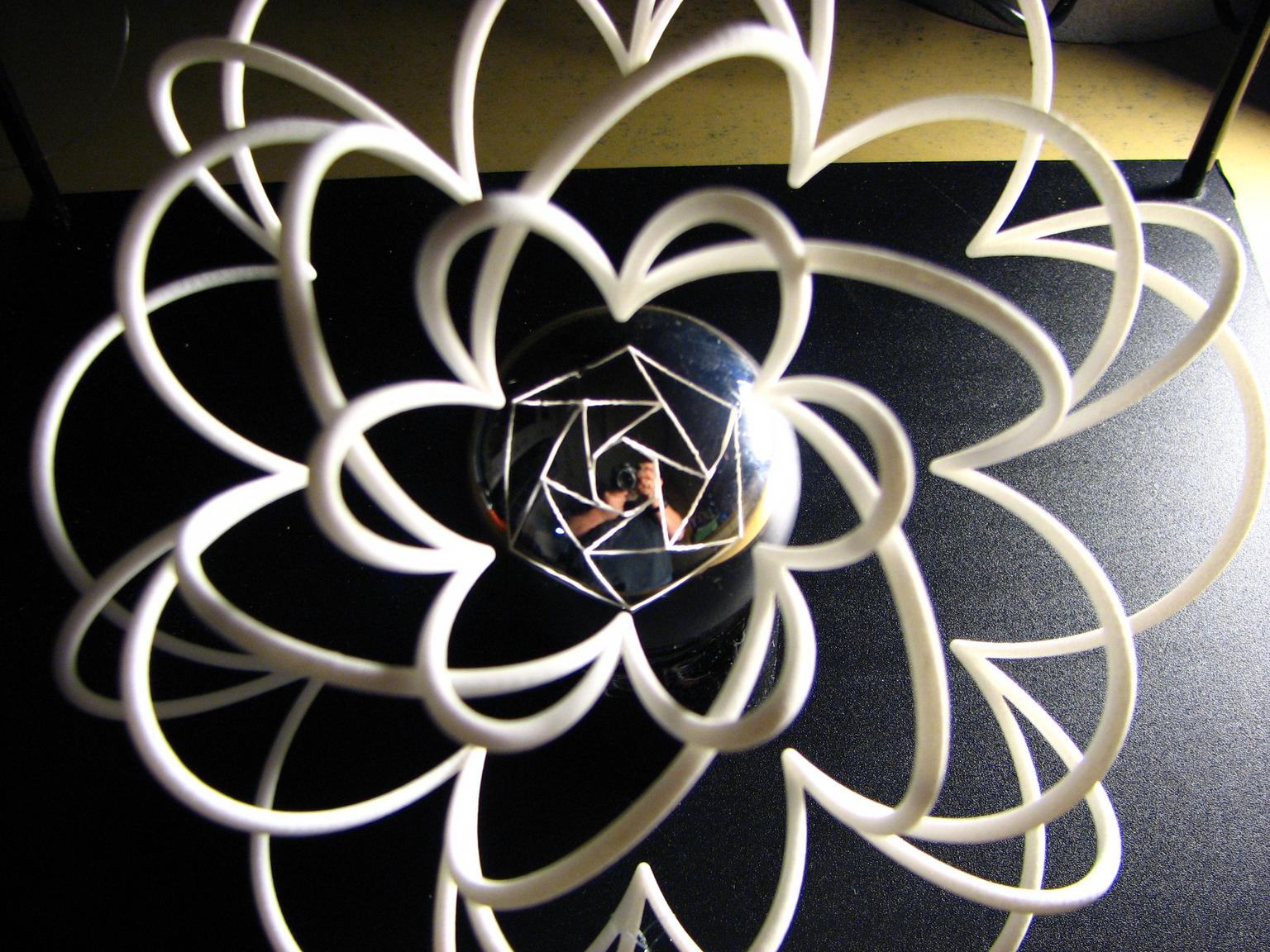 Image for entry 'Hexagonal Flower'