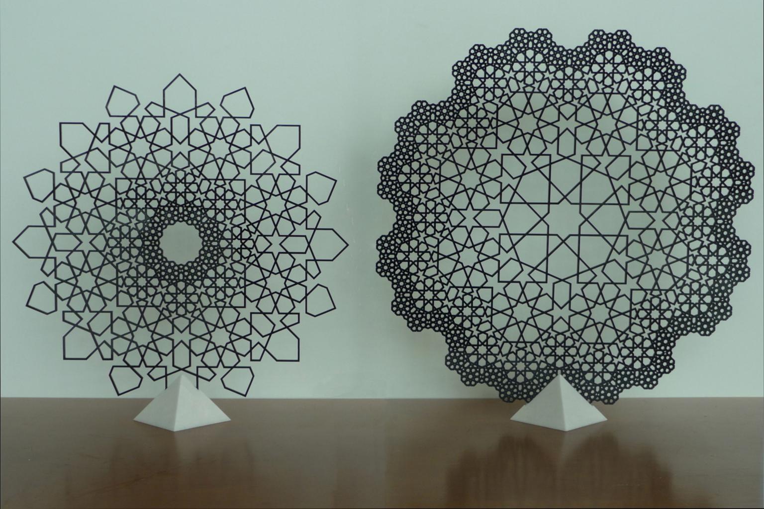 Image for entry 'Islamic Fractal Star and Flower'