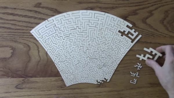 Image for entry 'Warped-Grid Jigsaw Puzzles'