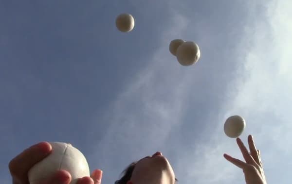 Image for entry 'Juggling'