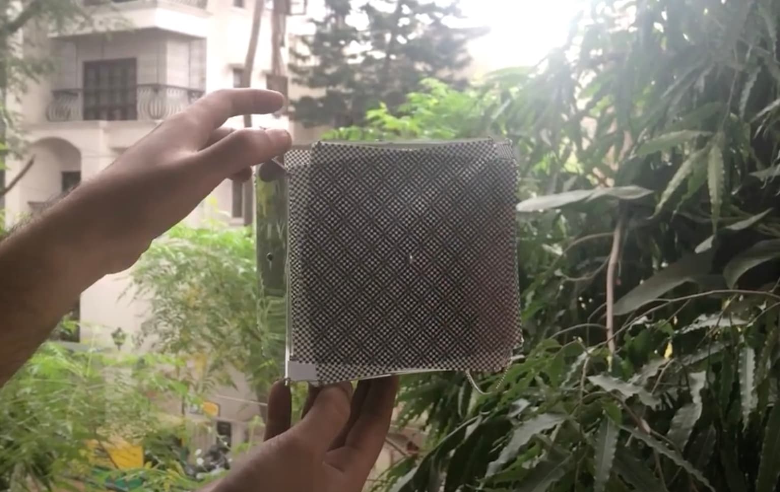 Image for entry 'Fractal Box'