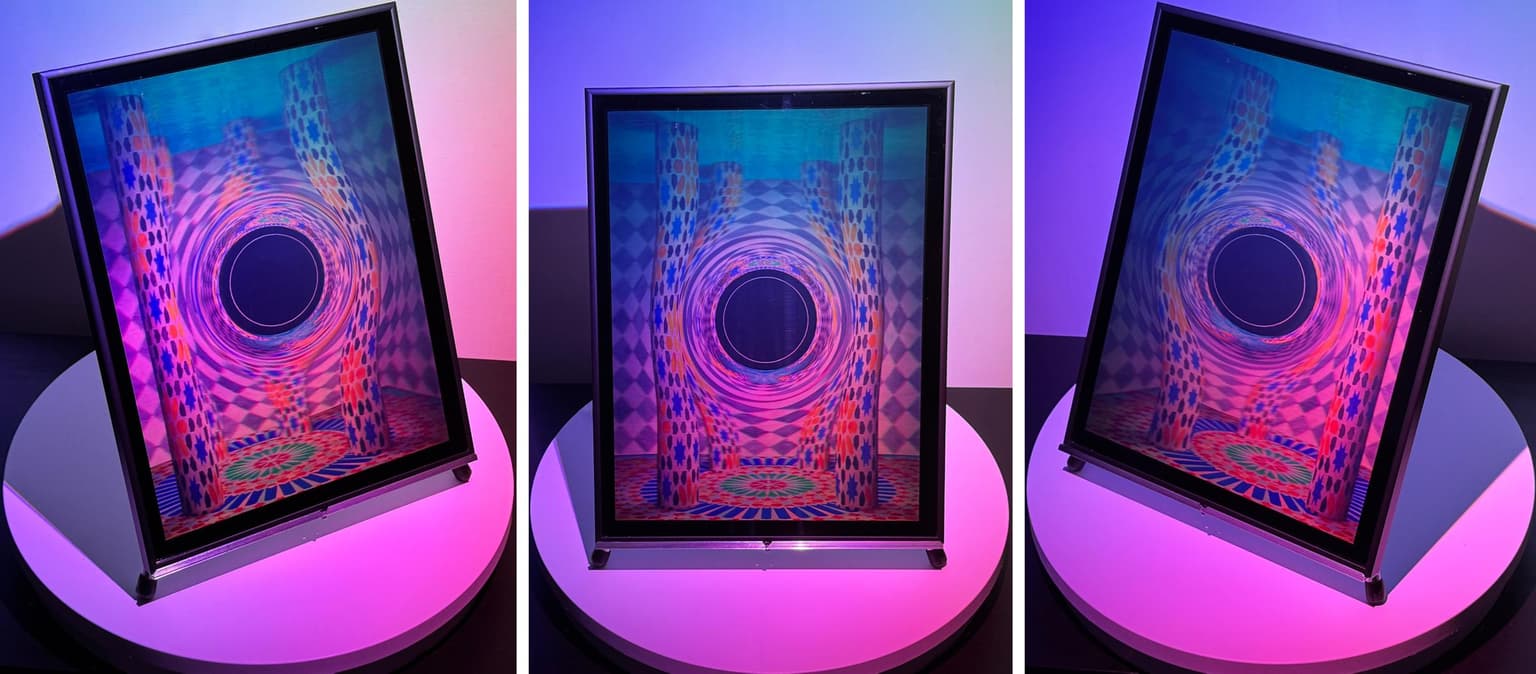 Image for entry 'A Black Hole Digital Hologram'