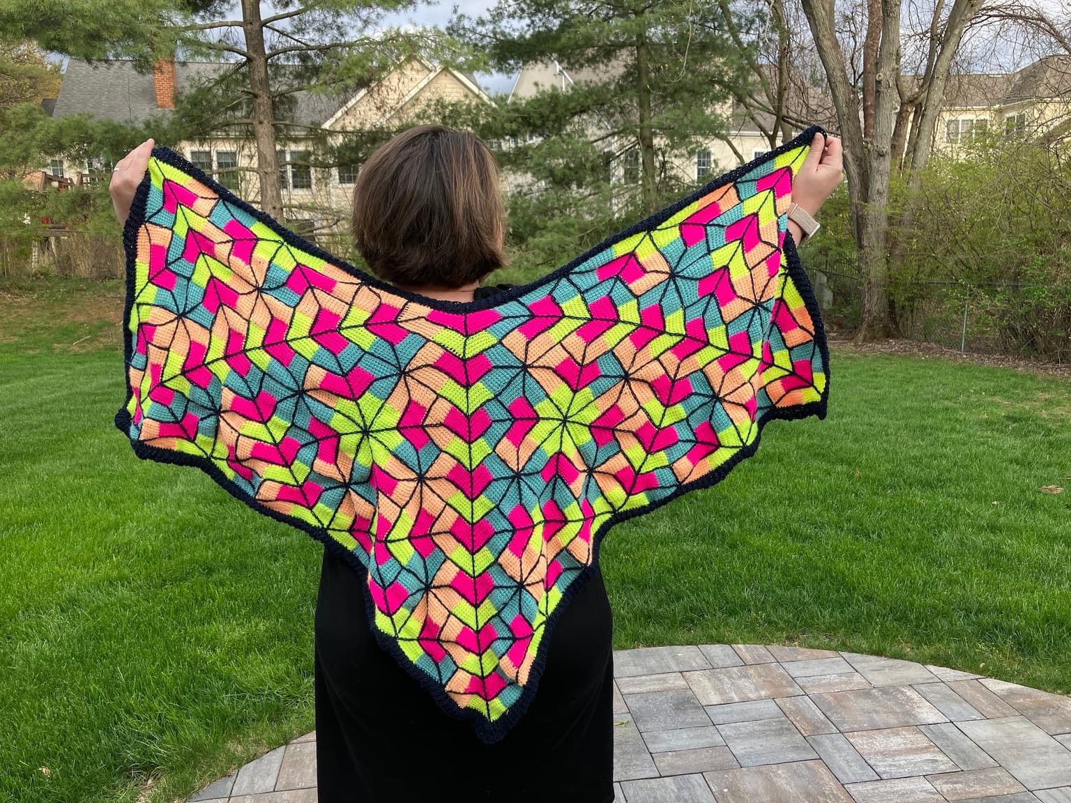 Image for look 'L-tile Doodle Scarf'