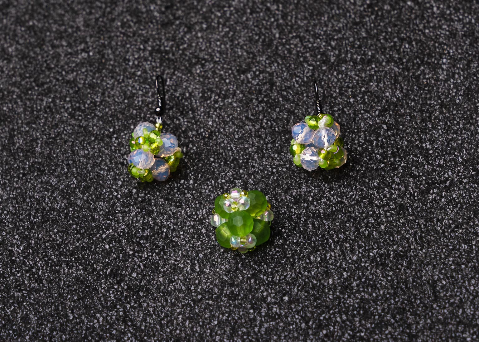 Image for look 'Truncated Tetrahedron Earrings and a Pendant'