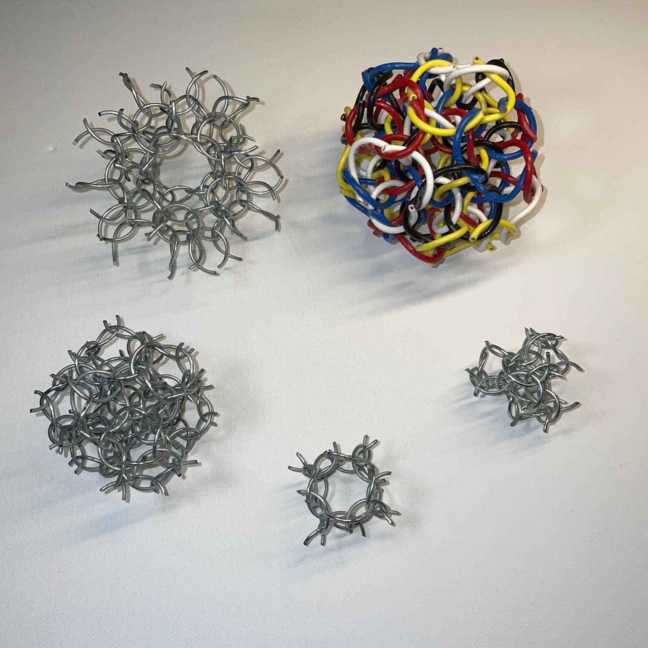 Image for Polyhedral Helical Weaves (trefoil variations)