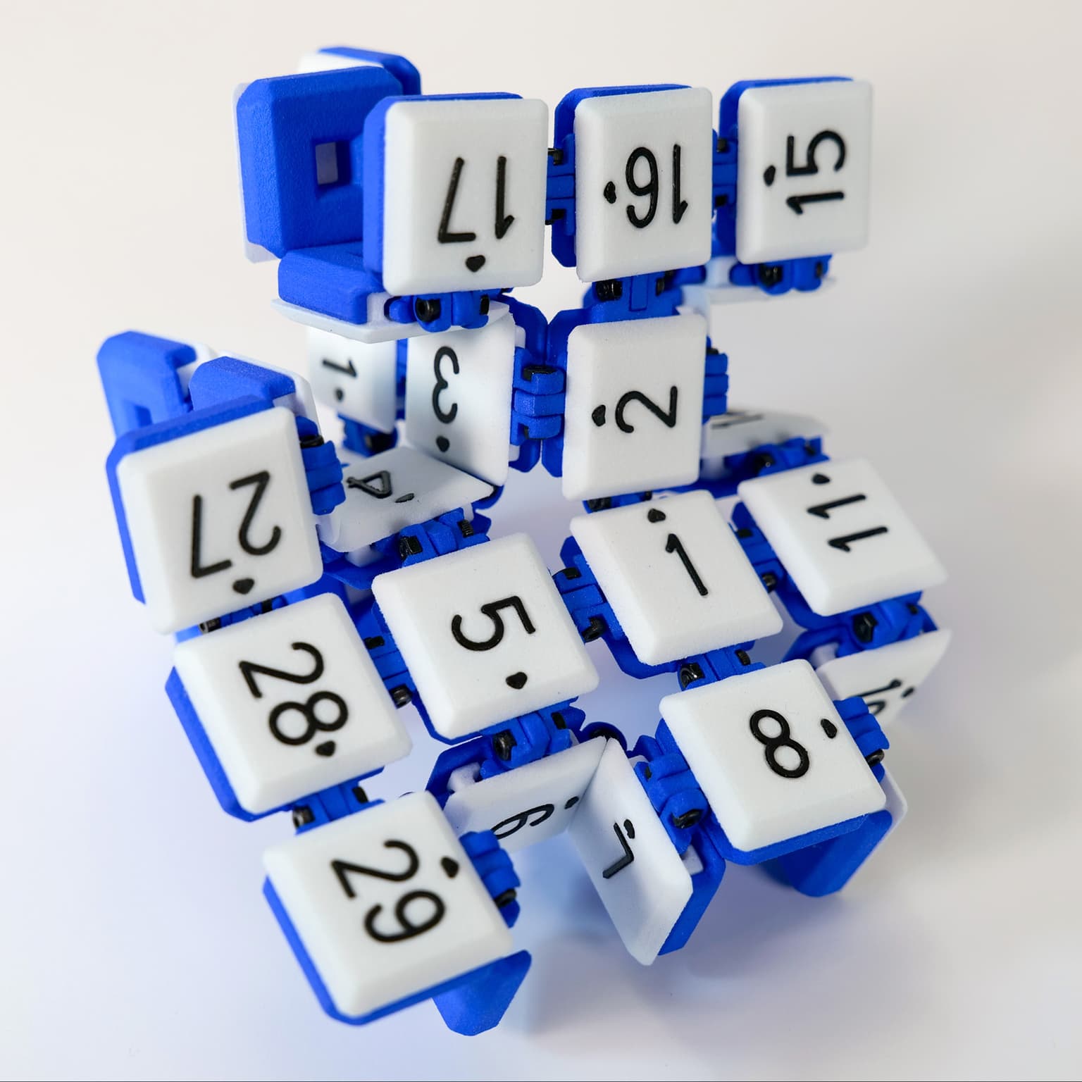 Image for entry 'Hyperbolic 29 puzzle'