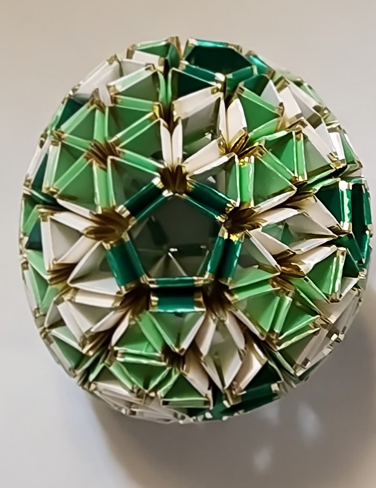 Image for entry 'Snub Rhombic Triacontahedron '