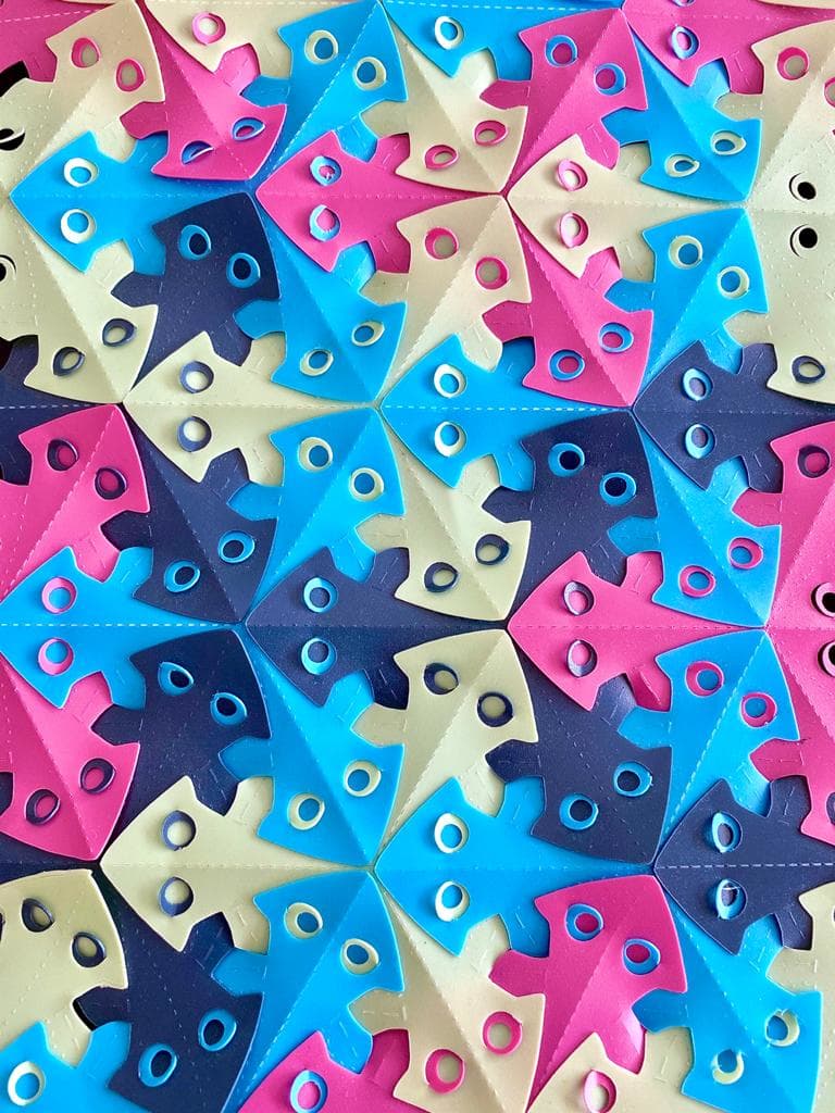 Image for entry 'Tribute to Symmetry'