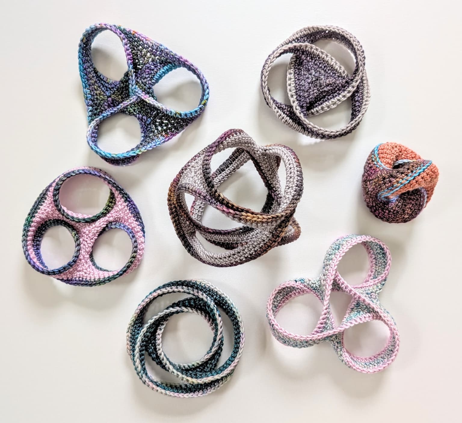 Image for entry 'Dihedral Rainbow'