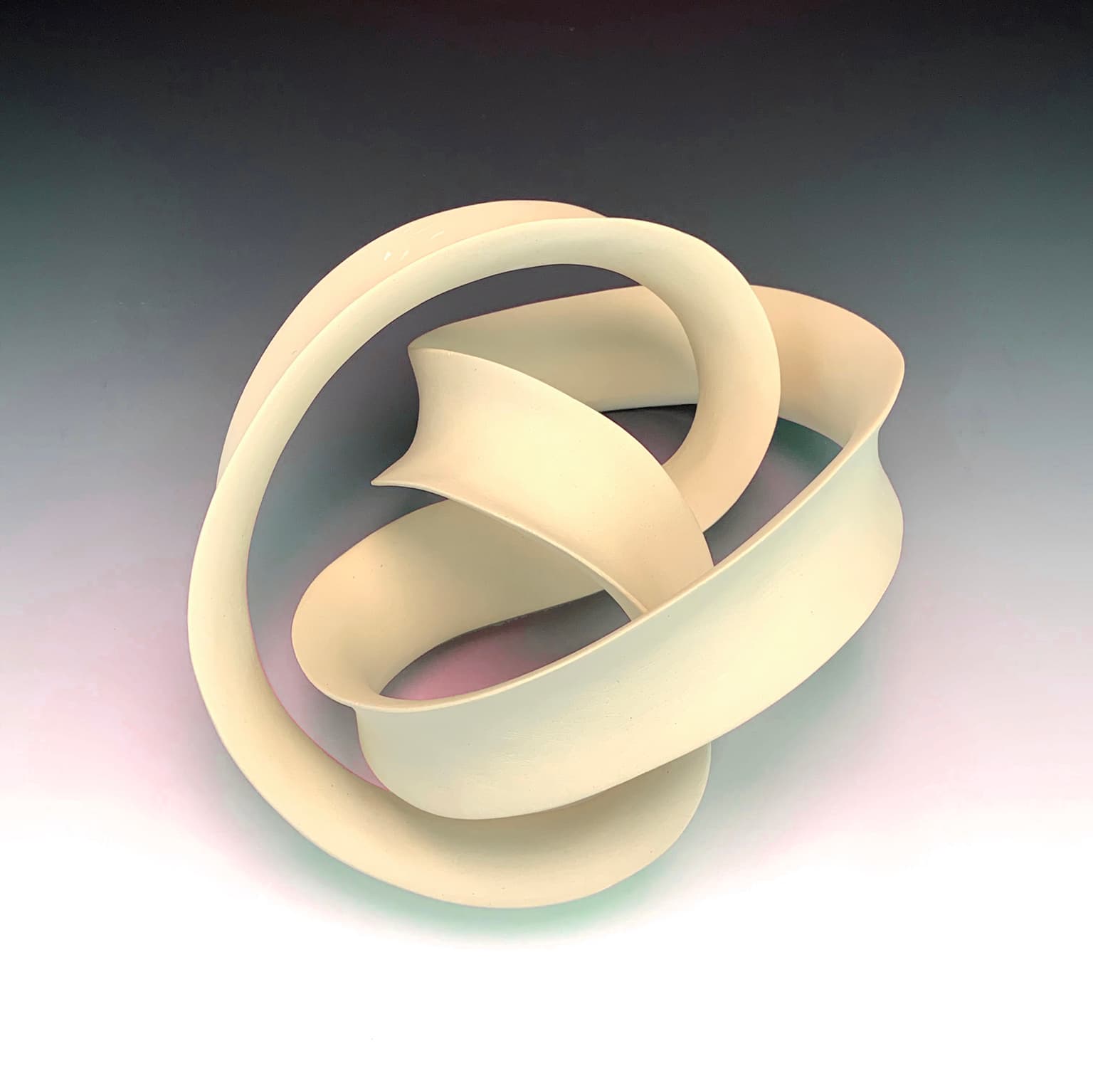 Image for entry 'Swirling Trefoil'