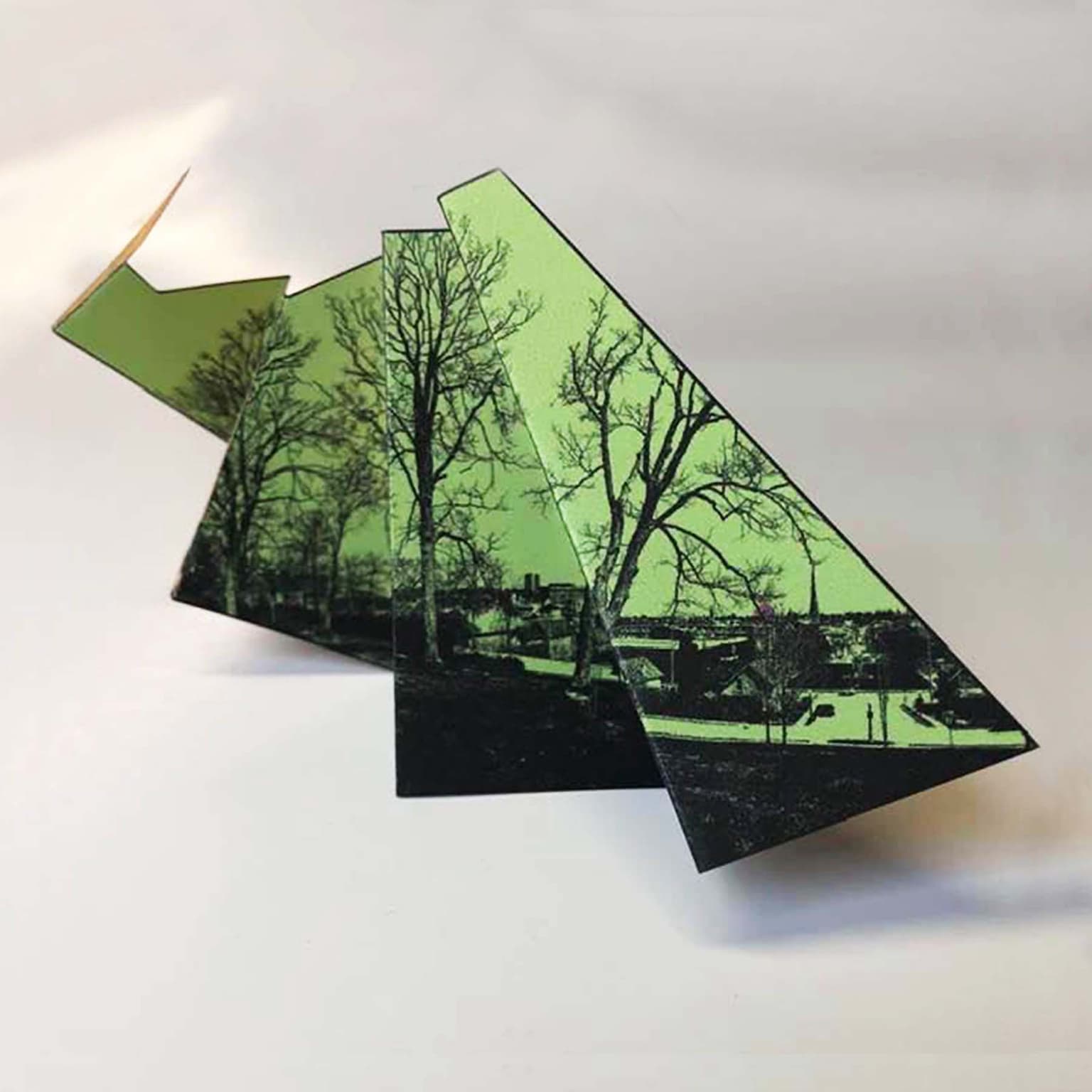 Image for entry 'Right Green Convergence'