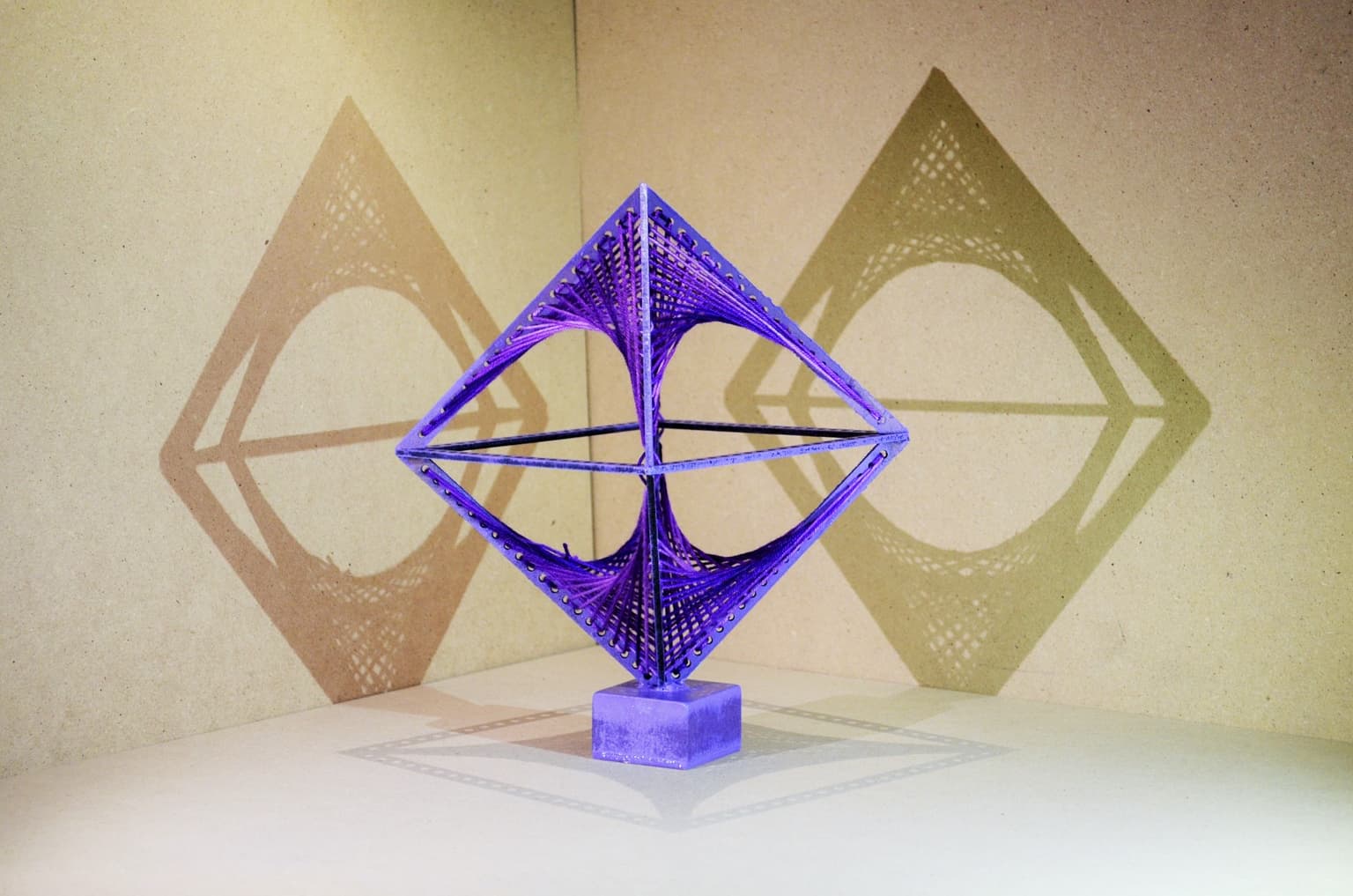 Image for entry 'Octahedron & 8 Parabolae'