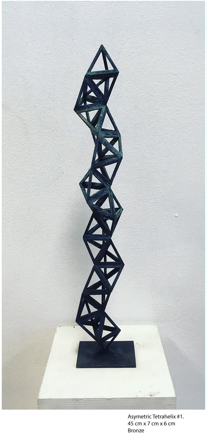 Image for entry 'Asymetric Tetrahelix'