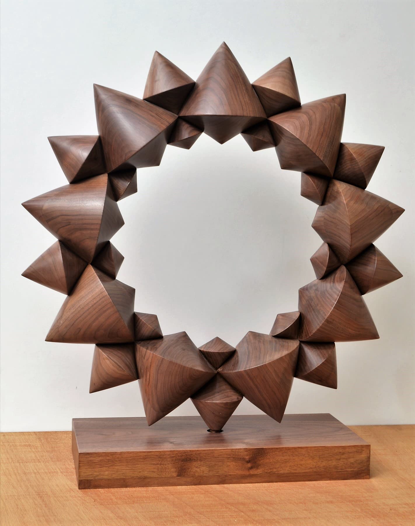 Image for entry 'Circle star'