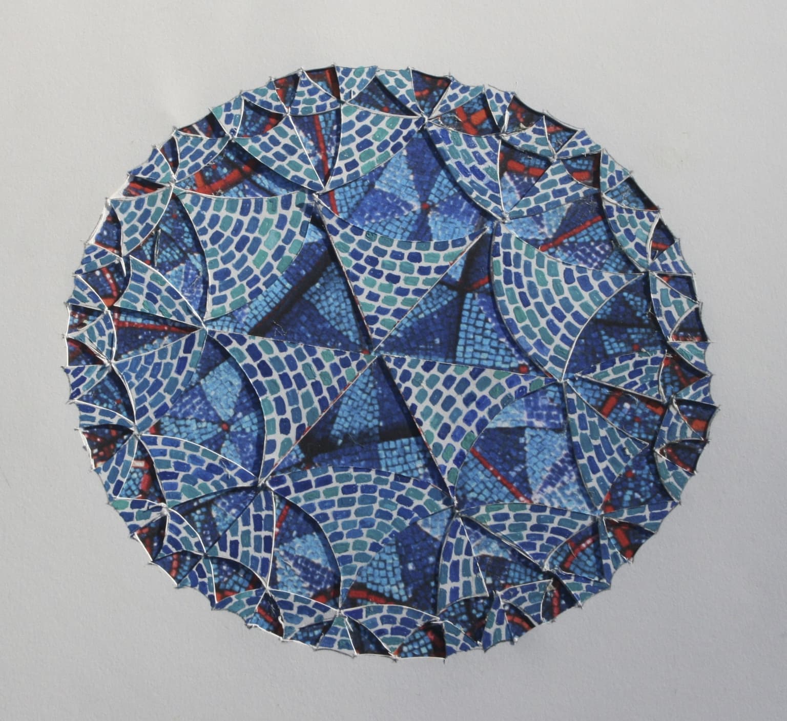 Image for entry '"Towards Infinite Smallness in Layered Space"'