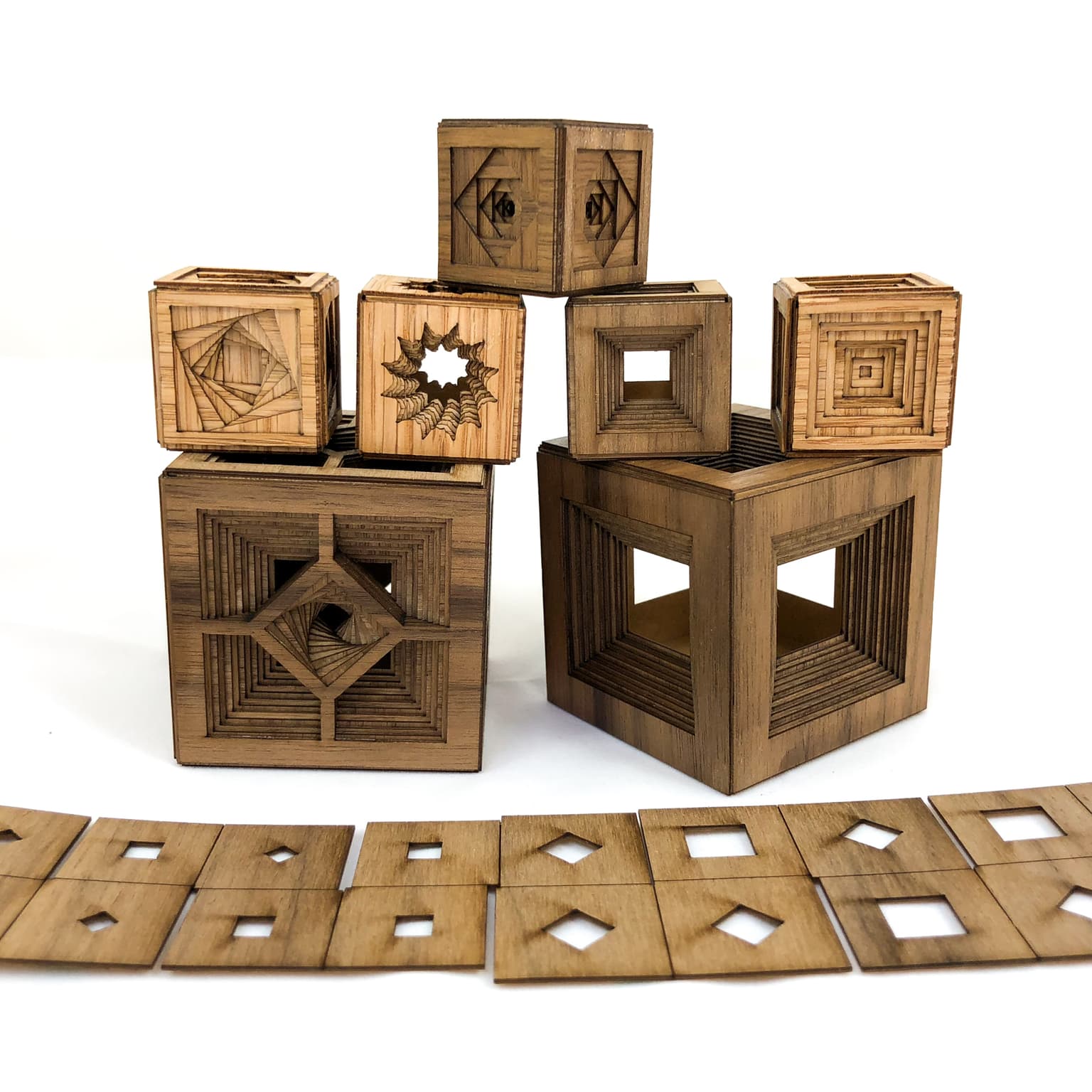 Image for entry 'Folded Polyhedra with Many Layers'