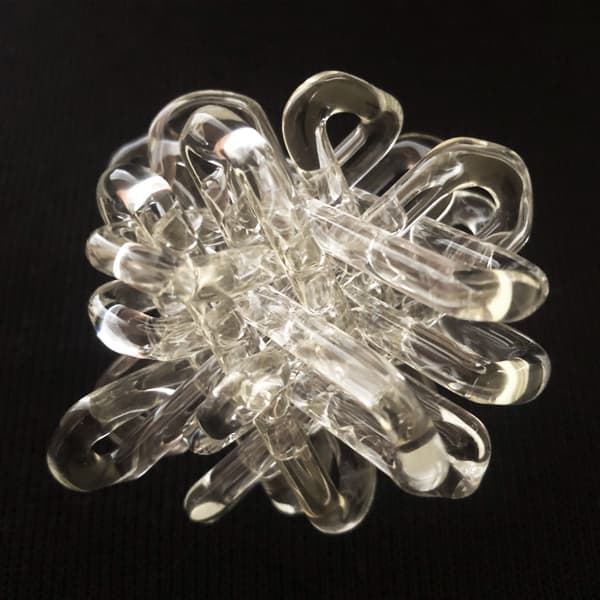 Image for entry 'Hexagramaknot'