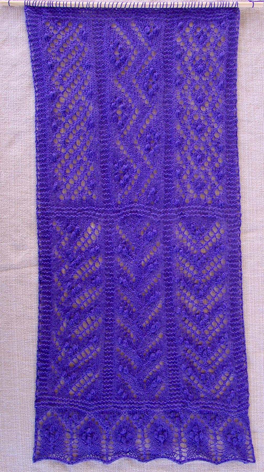 Image for entry 'Linear Lace Pendant'