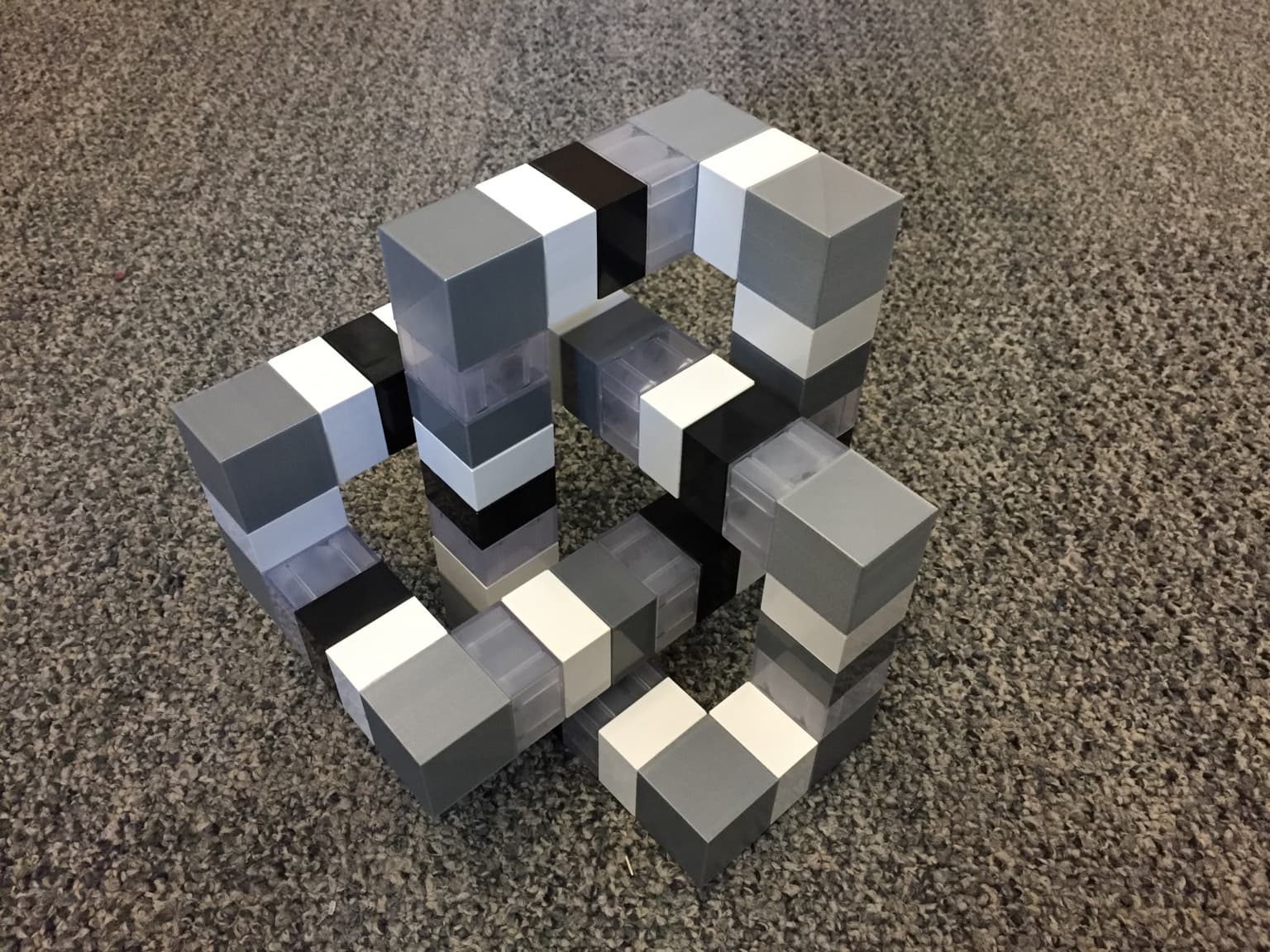 Image for entry 'Trefoil Knot in Lego'