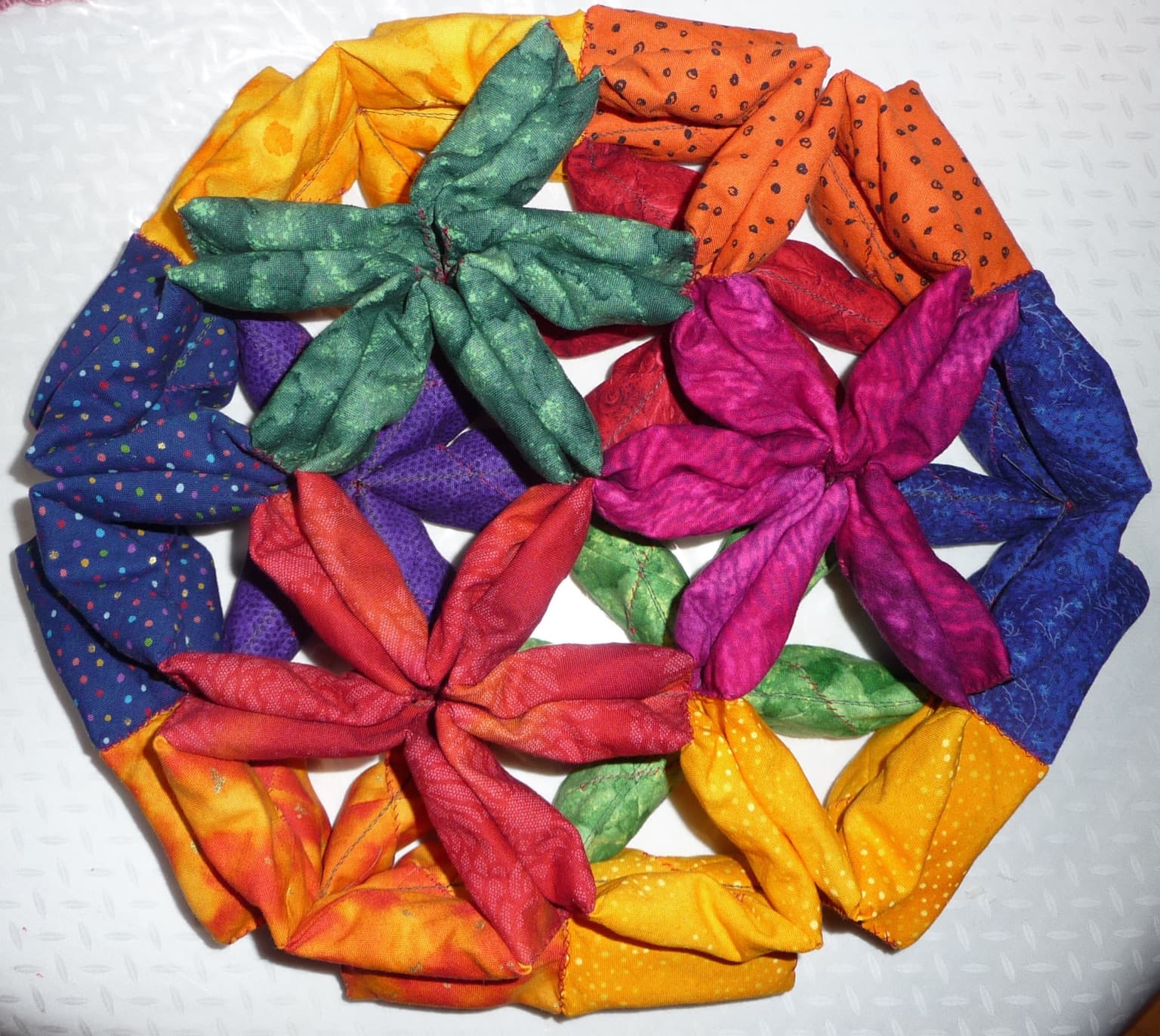 Image for entry 'Modular edge models of poyhedra. Example: Rhombic triacontahedron'