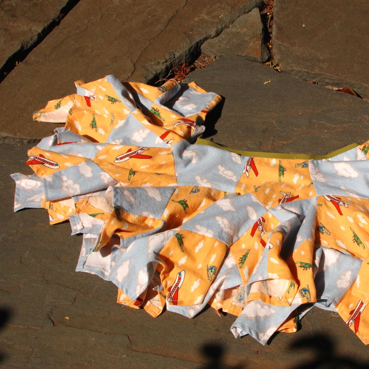 Image for submission 'Andrea Hawksley and Vi Hart'