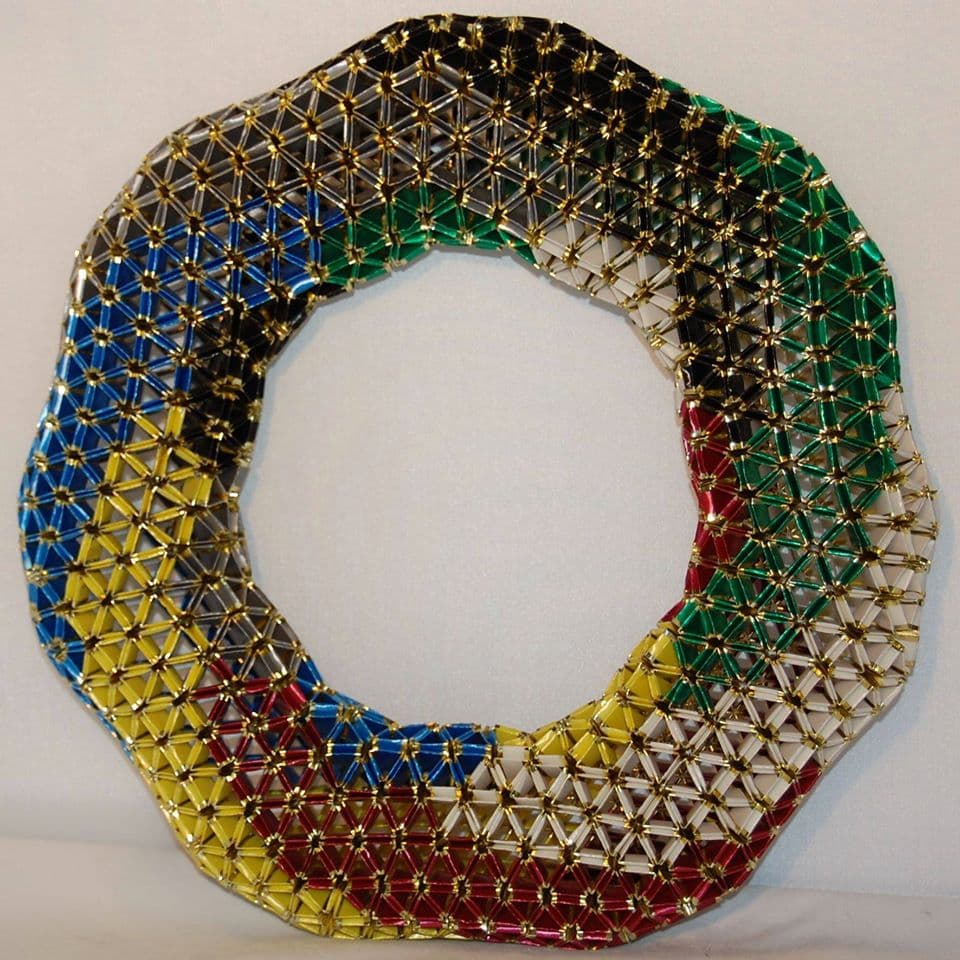 Image for entry 'Seven Sided Seven Color Torus'