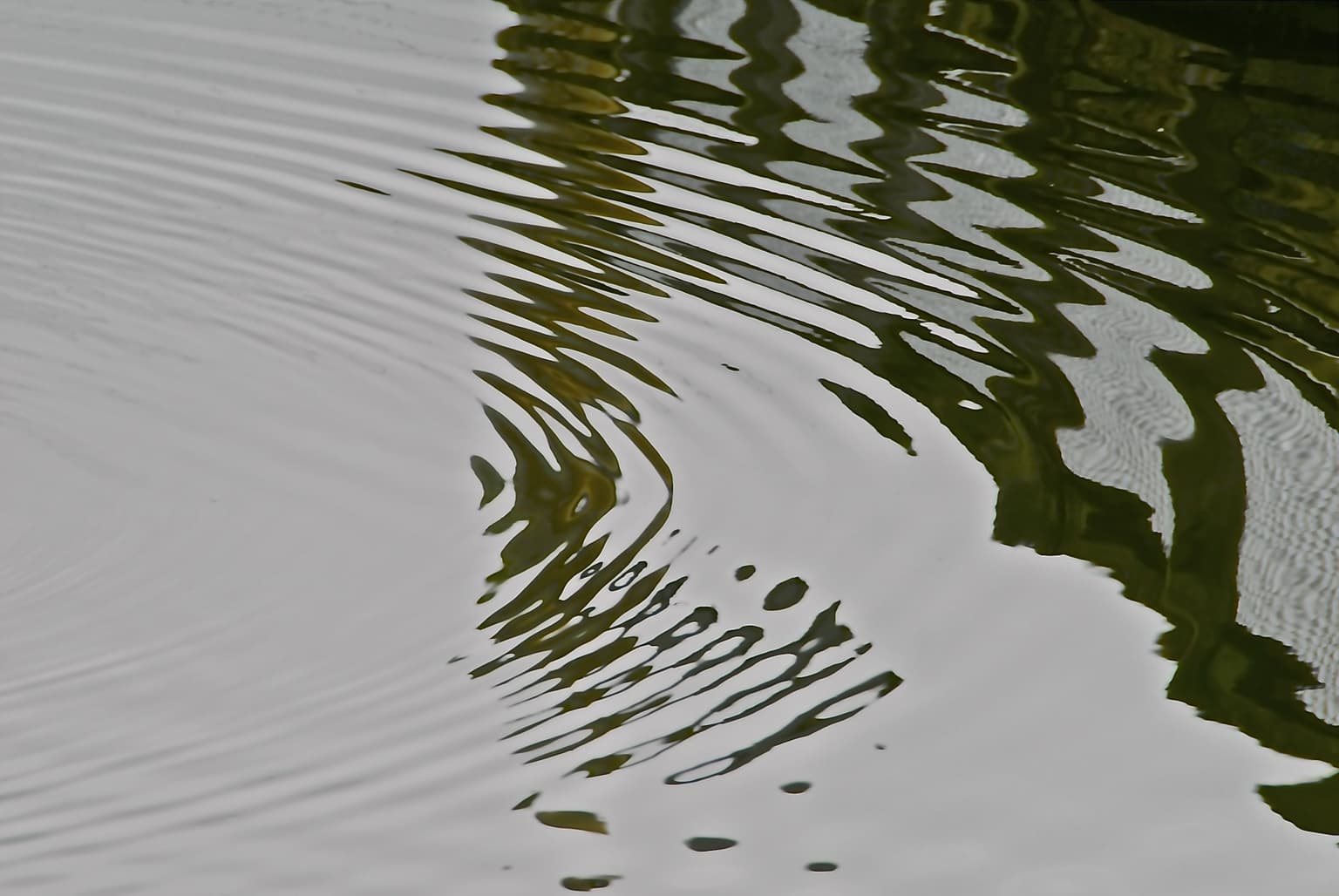 Image for entry 'Waves 2'